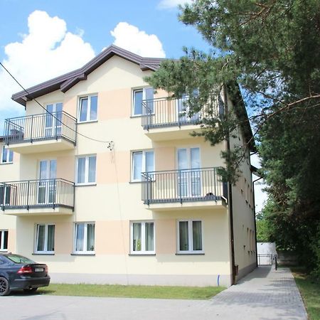 Noclegi Piastow Экстерьер фото